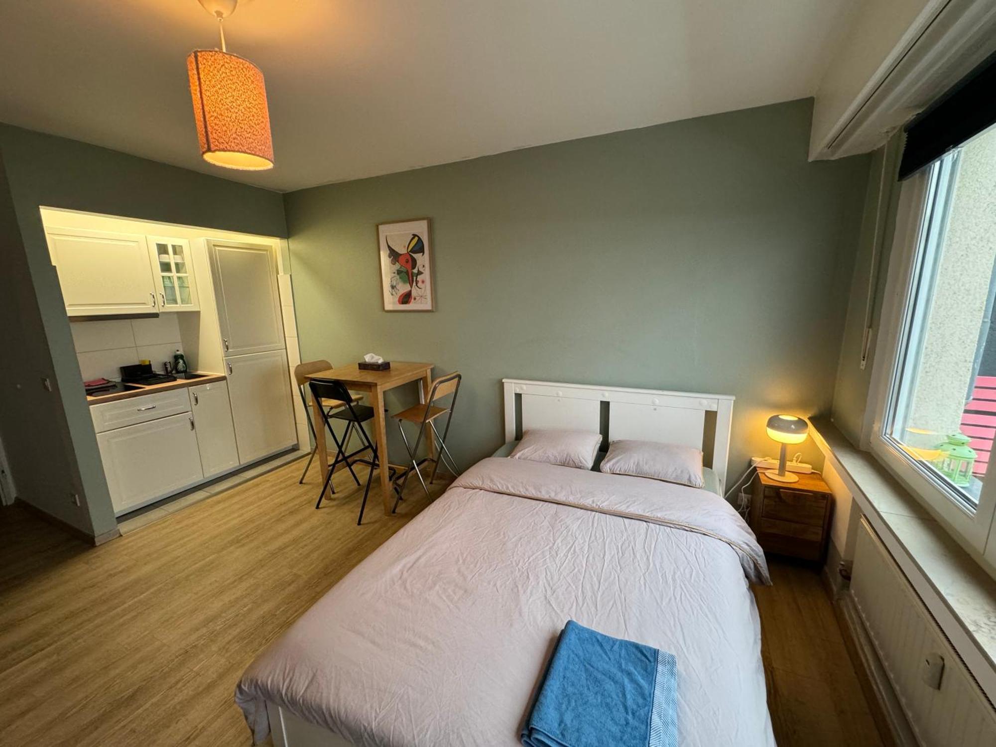 Studio Luxembourg Train Station Ngoại thất bức ảnh